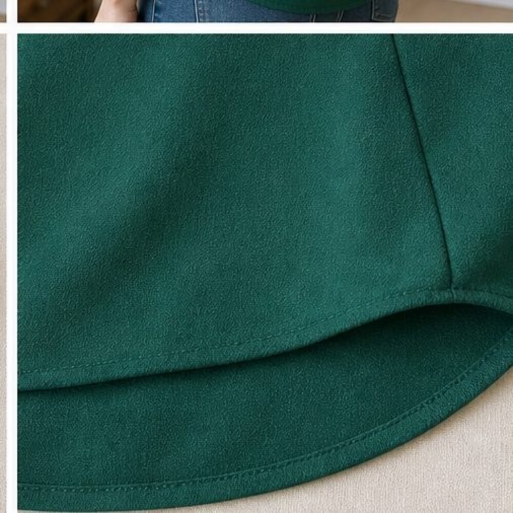 Emerald Button Blouse - Picture 6 of 6